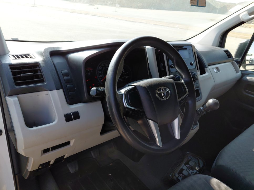 تويوتا هايس HIGH ROOF 2023 image