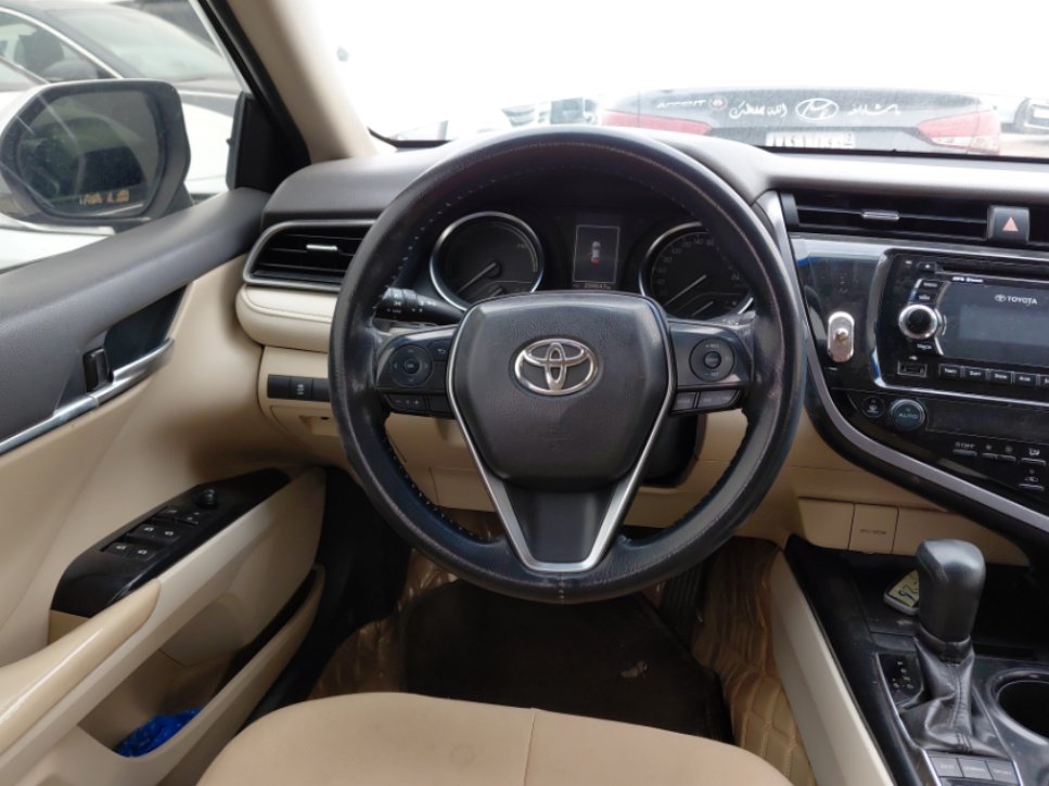 تويوتا كامري LE HEV 2019 image