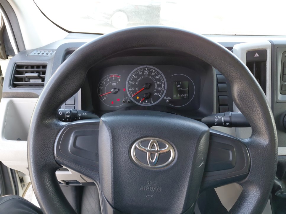 تويوتا هايس HIGH ROOF 2022 image