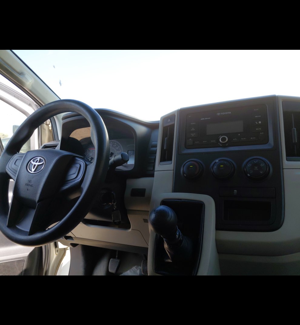 تويوتا هايس فان HIGH ROOF 2022 image