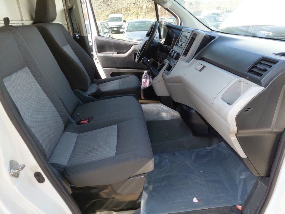 تويوتا هايس فان HIGH ROOF 2022 image