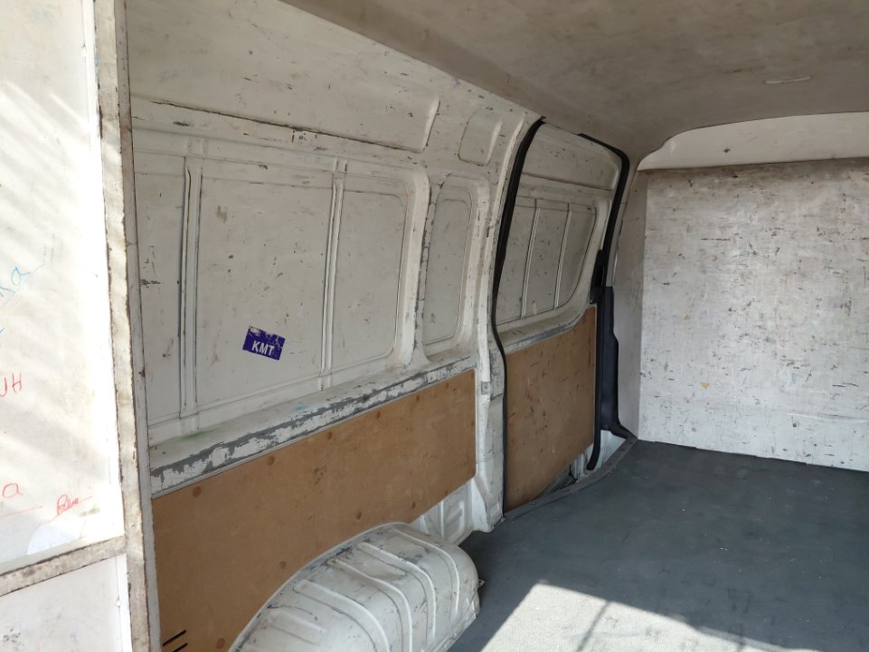 تويوتا هايس فان HIGH ROOF 2022 image