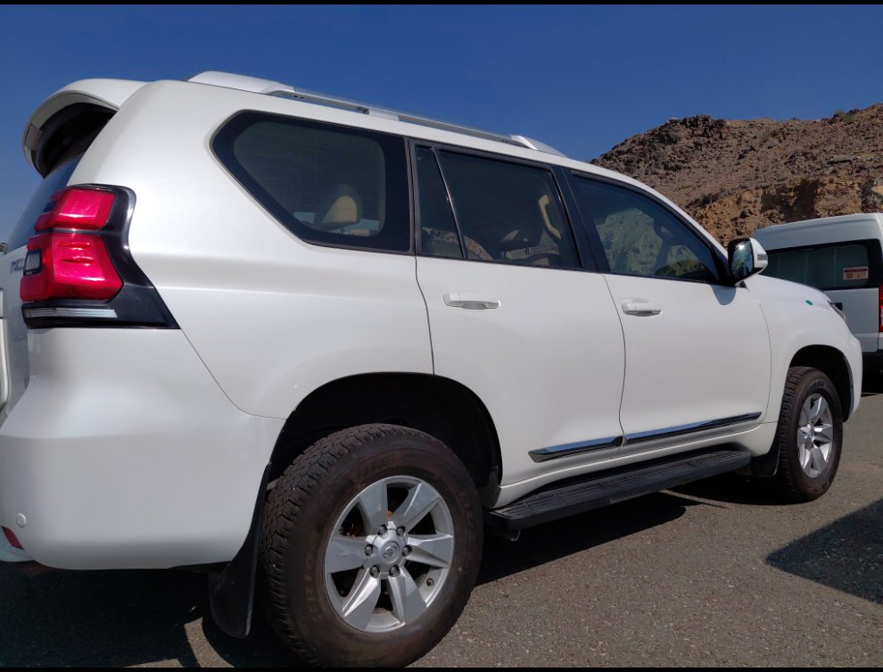 تويوتا لاندكروزر برادو TXL 1 2022 image