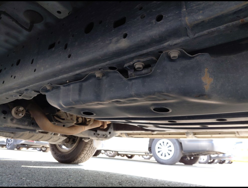 تويوتا لاندكروزر برادو TXL 1 2022 image