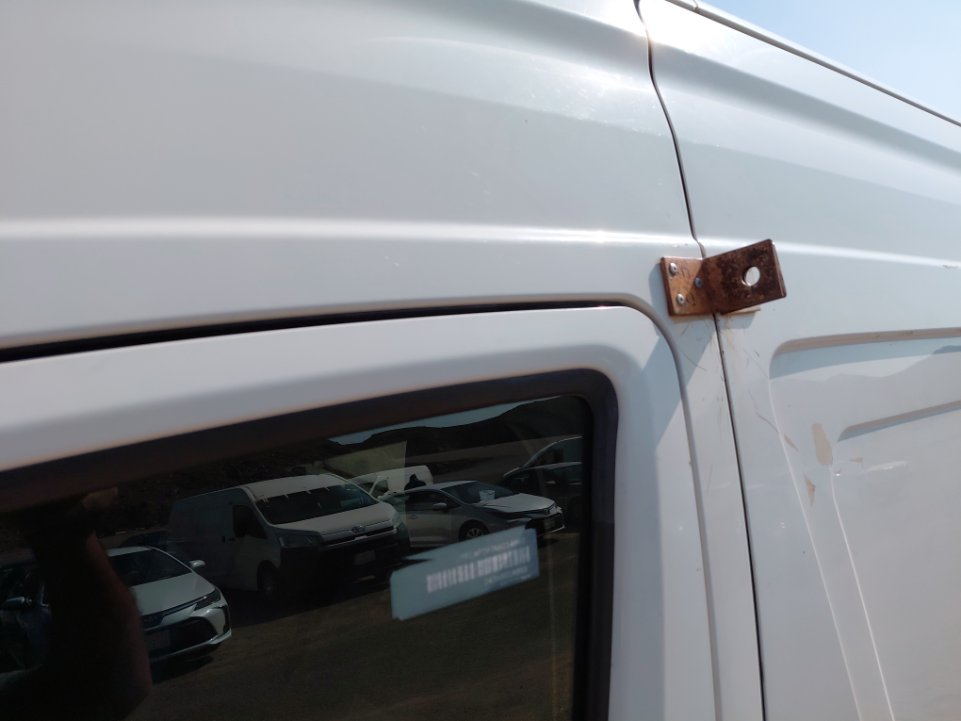 تويوتا هايس فان HIGH ROOF 2022 image