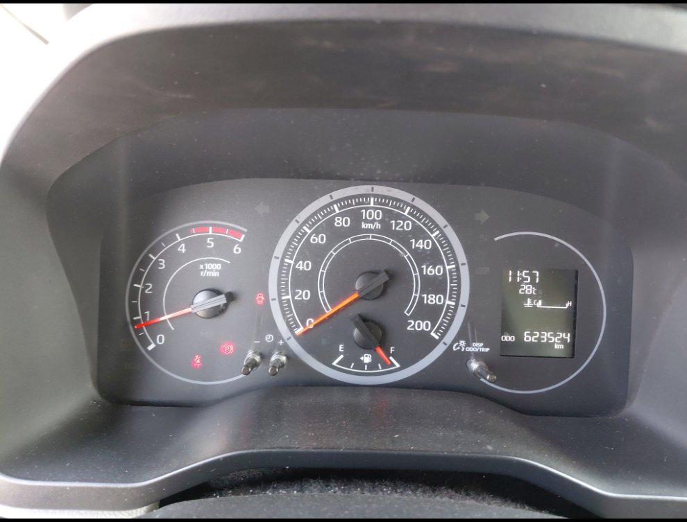 تويوتا هايس فان HIGH ROOF 2023 image