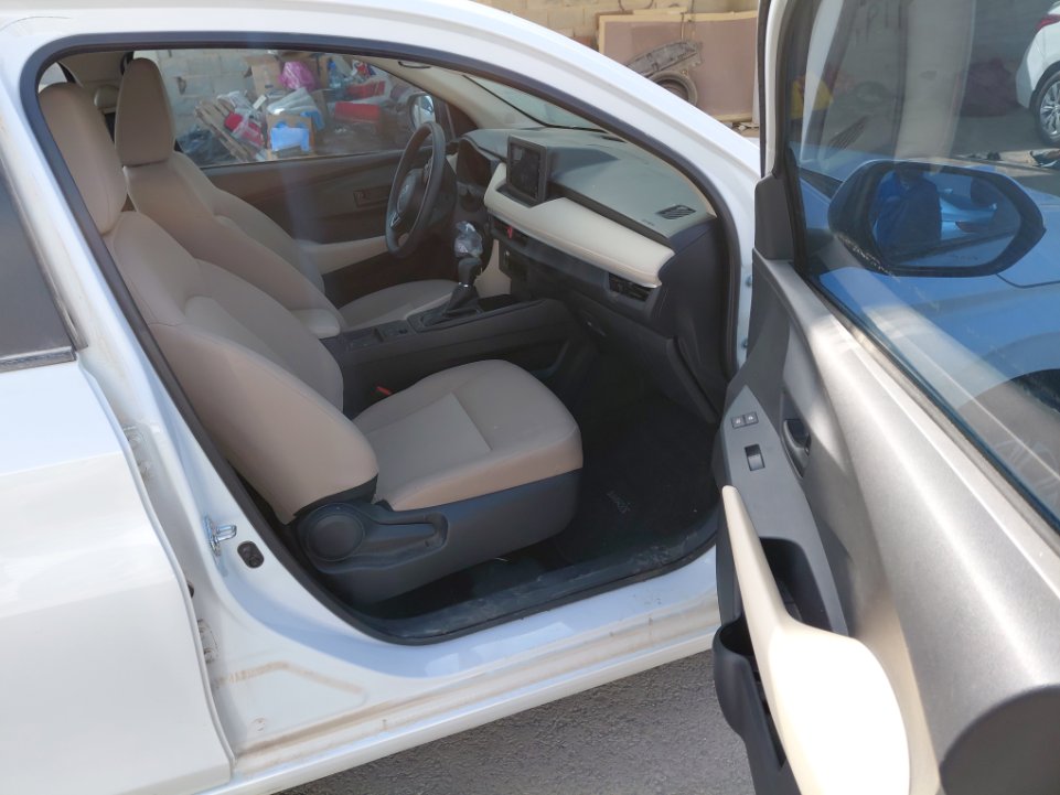 تويوتا يارس Y PLUS 2024 image