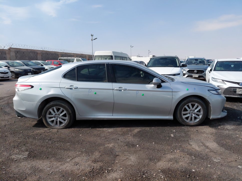 تويوتا كامري LE HEV 2019 image