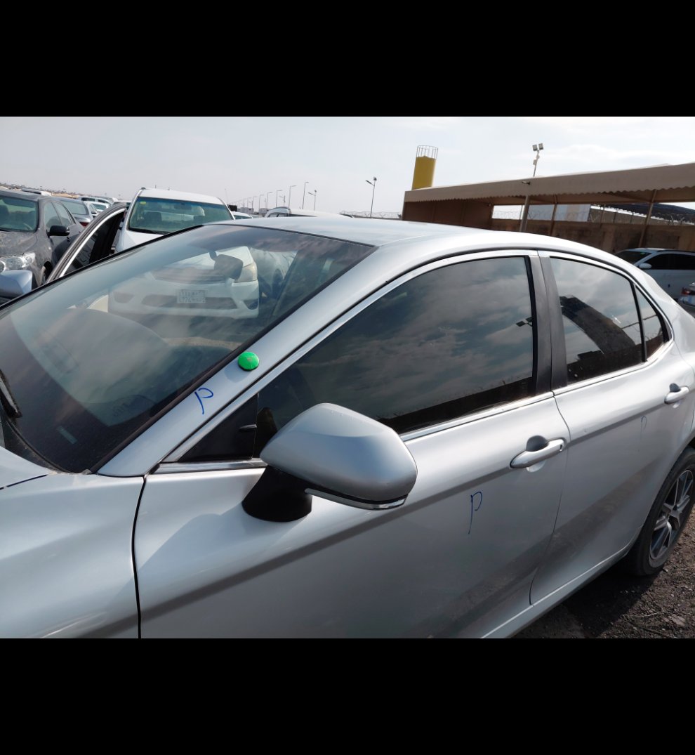 تويوتا كامري LE HEV 2019 image