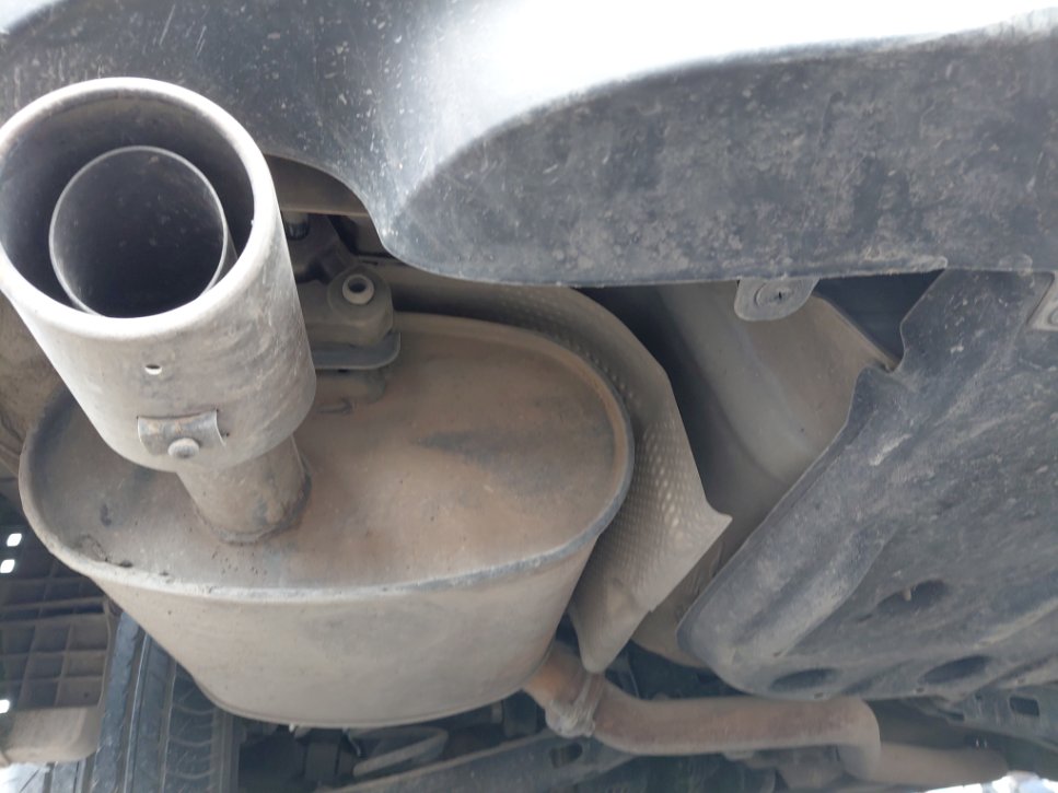 تويوتا كامري LE HEV 2019 image