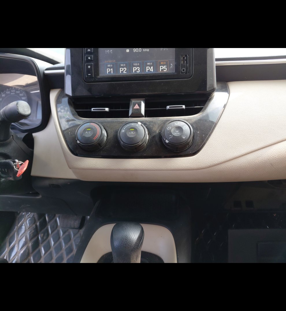 تويوتا كورولا XLI EXECUTIVE M/R 2021 image