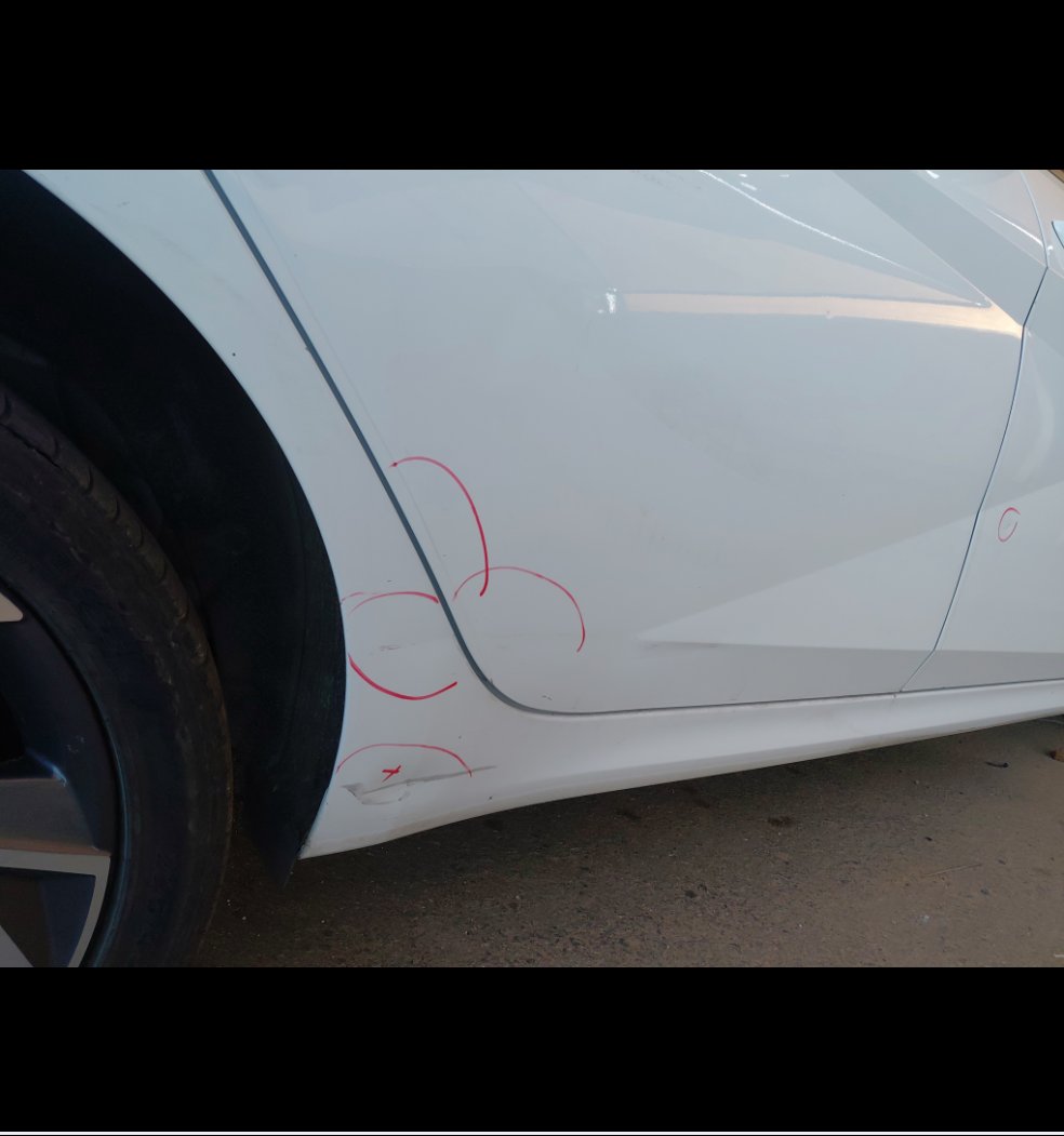 Hyundai Elantra  2024 image