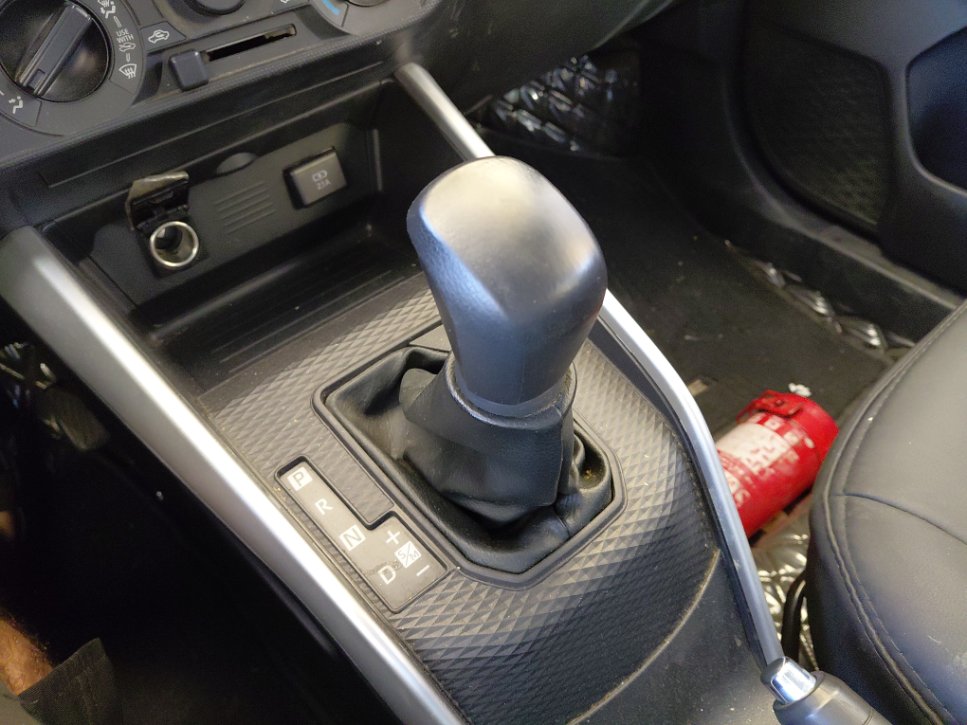 Toyota RAIZE XLE  2024 image