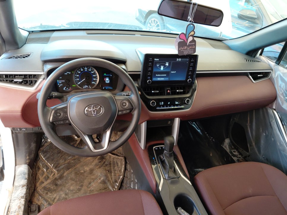 تويوتا كورولا كروس XLE HEV 2024 image