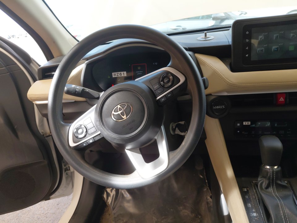 تويوتا يارس Y PLUS 2024 image