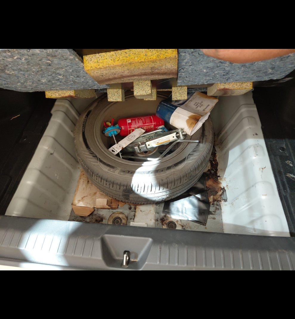 تويوتا يارس Y PLUS 2024 image