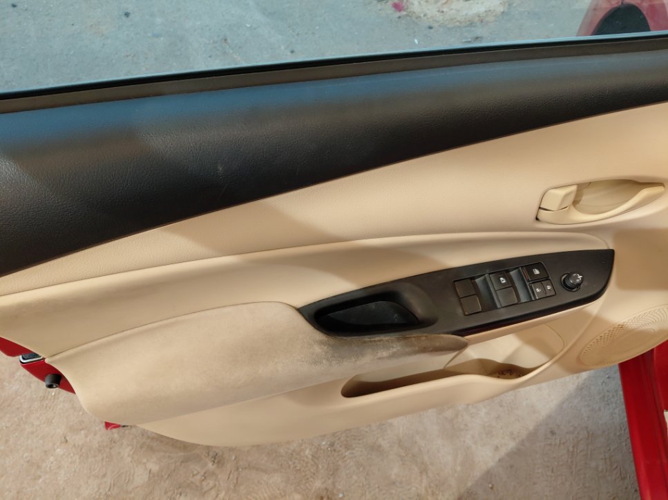 تويوتا يارس Y PLUS 2022 image