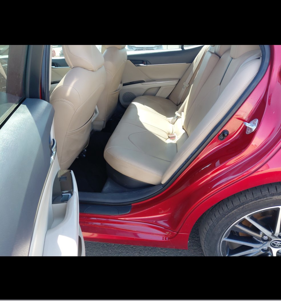 Toyota Camry GLE HEV  2023 image