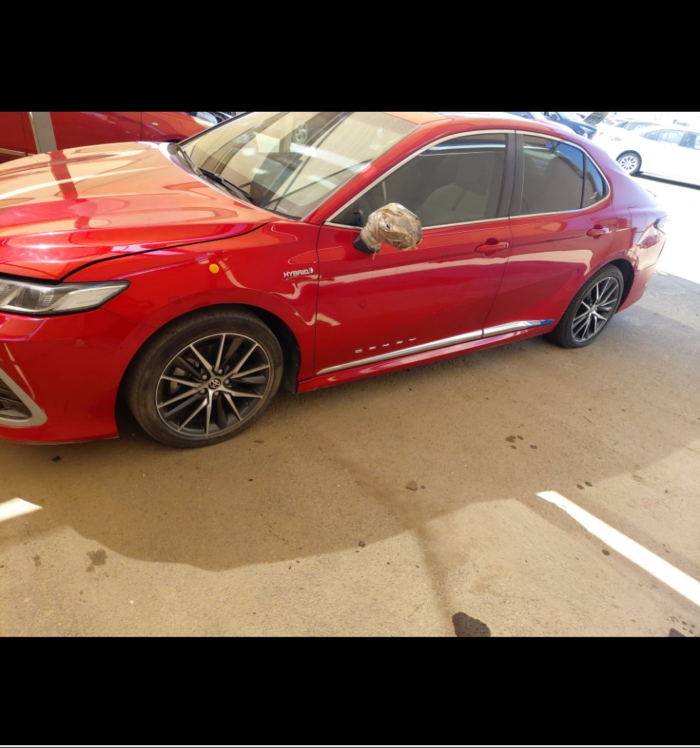 Toyota Camry GLE HEV  2023 image