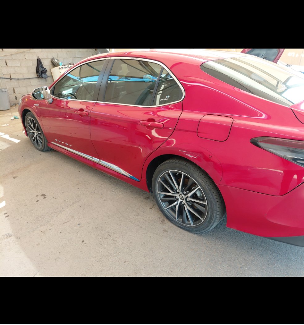 Toyota Camry GLE HEV  2023 image