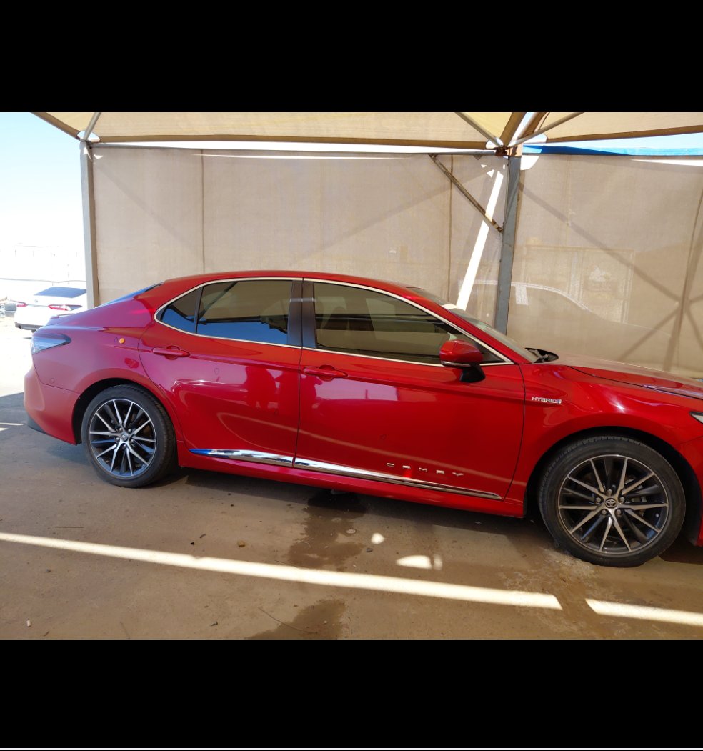 Toyota Camry GLE HEV  2023 image