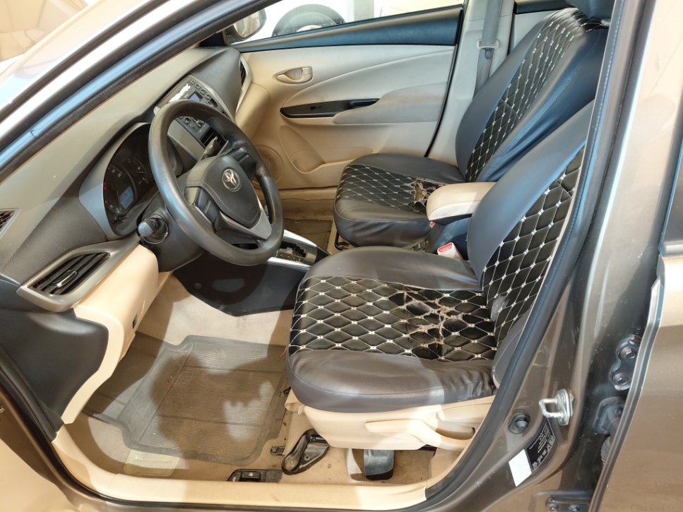 تويوتا يارس Y 2019 image