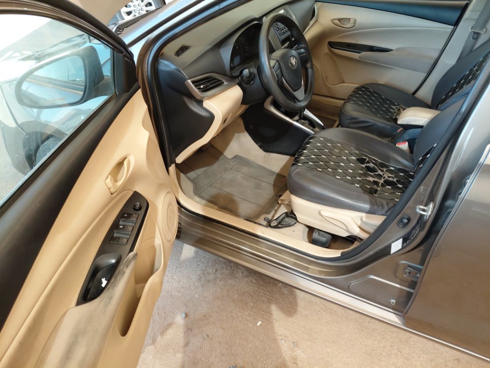 تويوتا يارس Y 2019 image