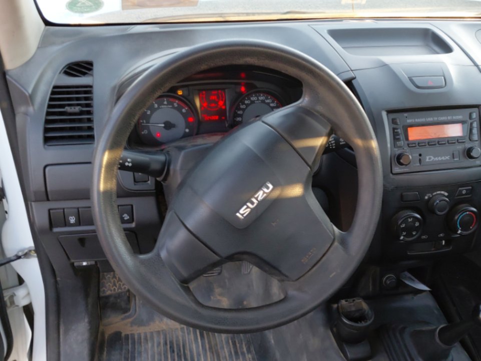 ايسوزو ديماكس 2x4 2021 image