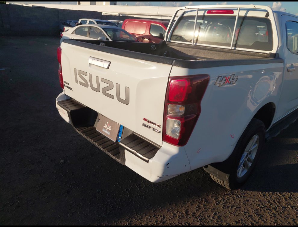 ايسوزو ديماكس 4X4- 2023 image