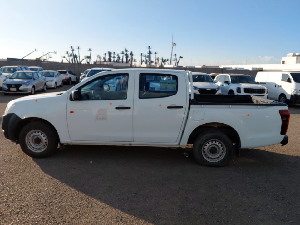 ايسوزو ديماكس 2x4 2020 image