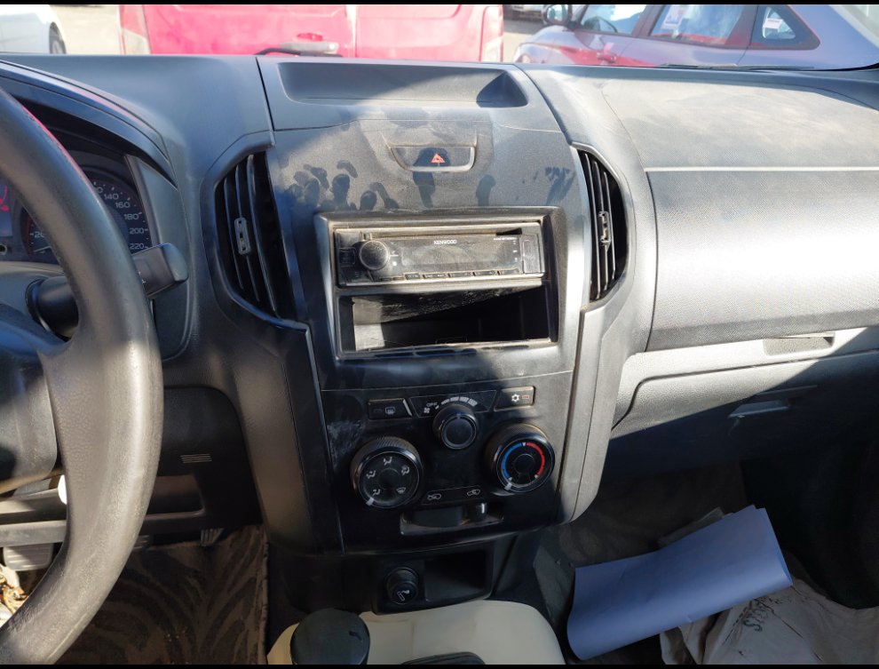 ايسوزو ديماكس 2x4 2020 image