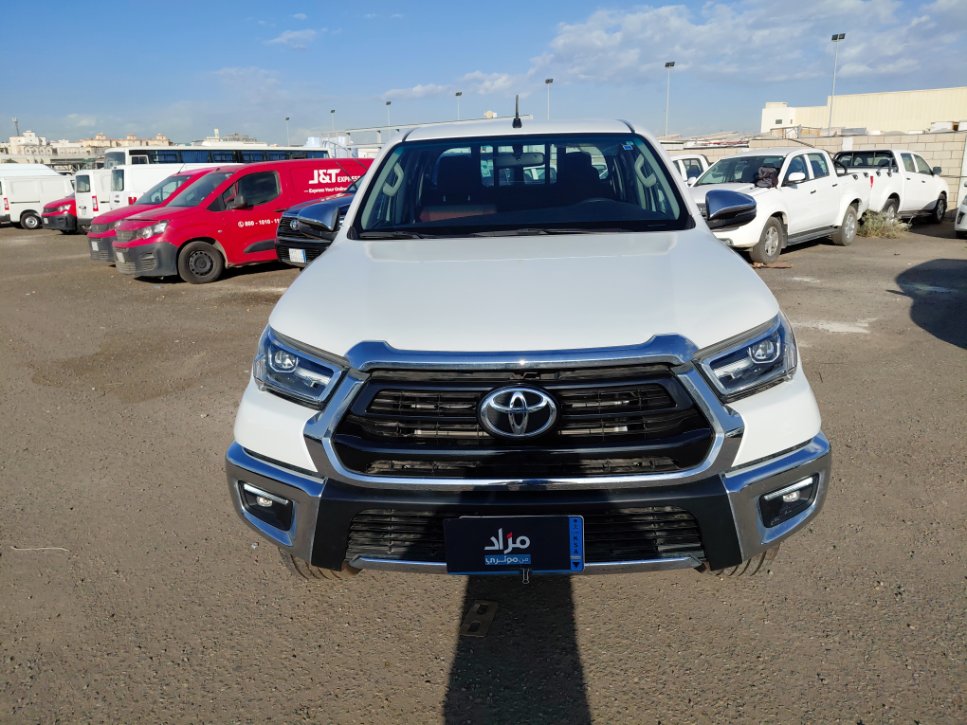 تويوتا هايلكس S-GLX 4x4  2023