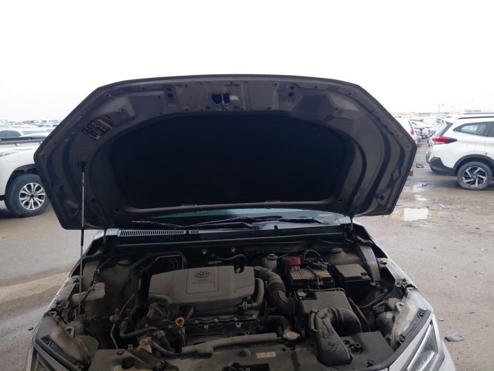 تويوتا يارس Y 2023 image