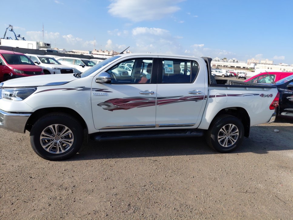 تويوتا هايلكس S-GLX 4x4  2023 image