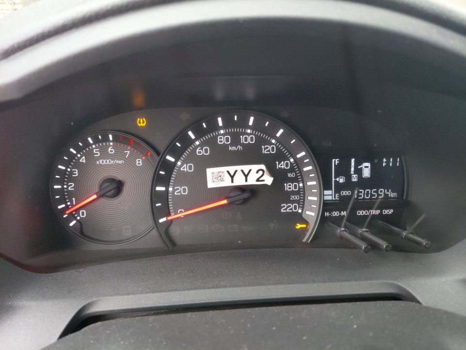 تويوتا يارس Y 2023 image