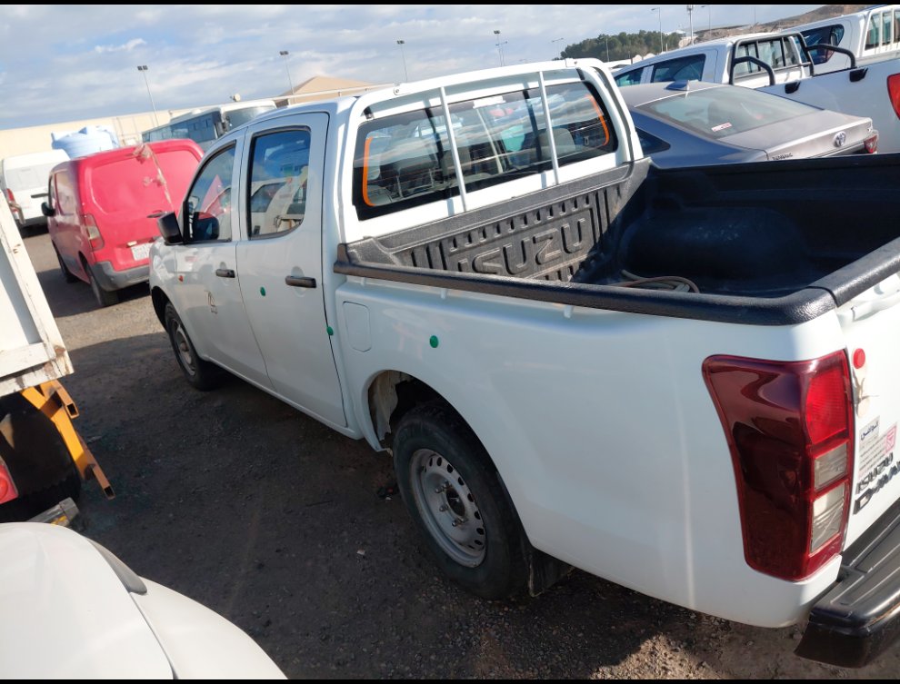 ايسوزو ديماكس 2x4 2020 image