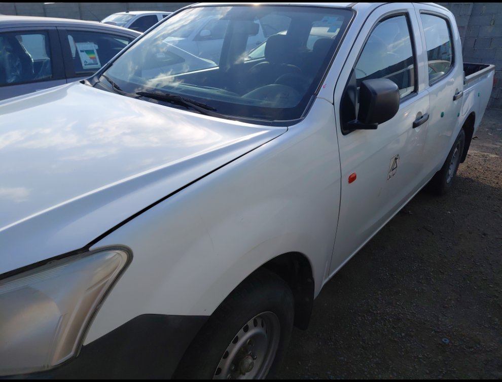 ايسوزو ديماكس 2x4 2020 image