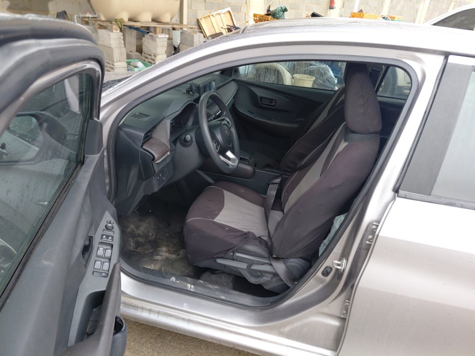 تويوتا يارس Y 2023 image