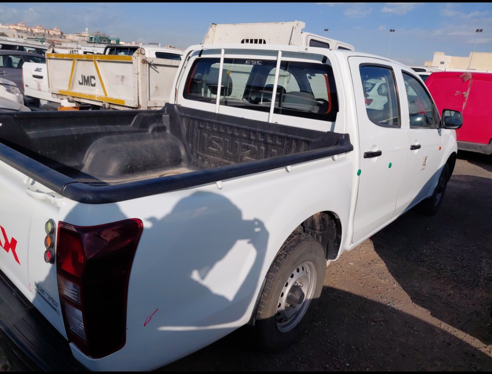 ايسوزو ديماكس 2x4 2020 image