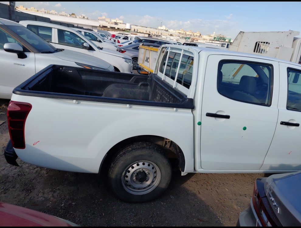 ايسوزو ديماكس 2x4 2020 image