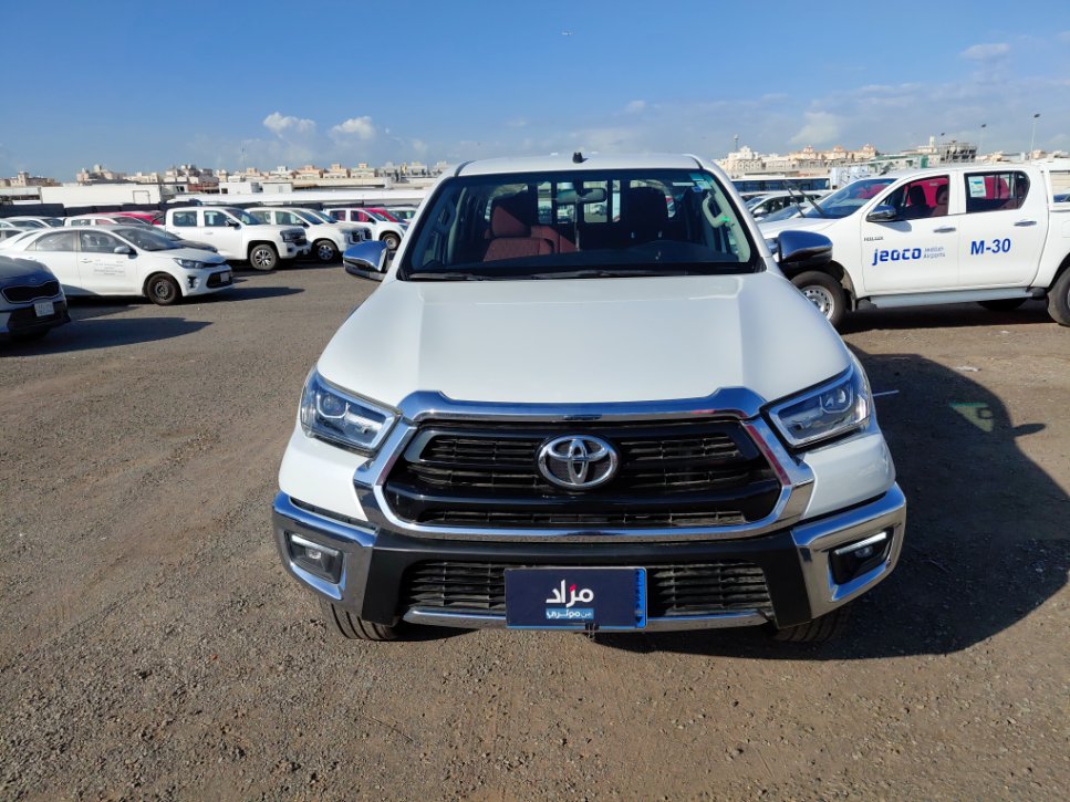 تويوتا هايلكس S-GLX 4x4 2023