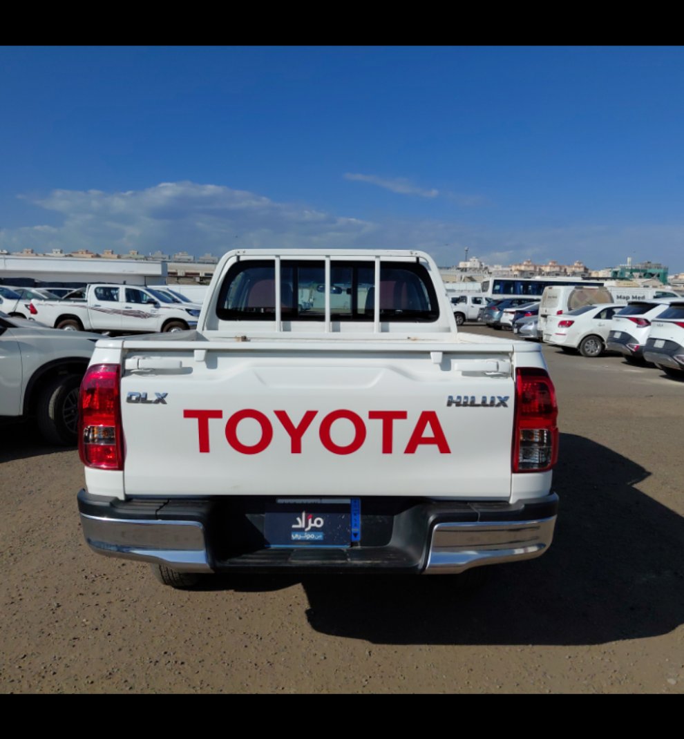 Toyota Hilux 4x4 2023 image