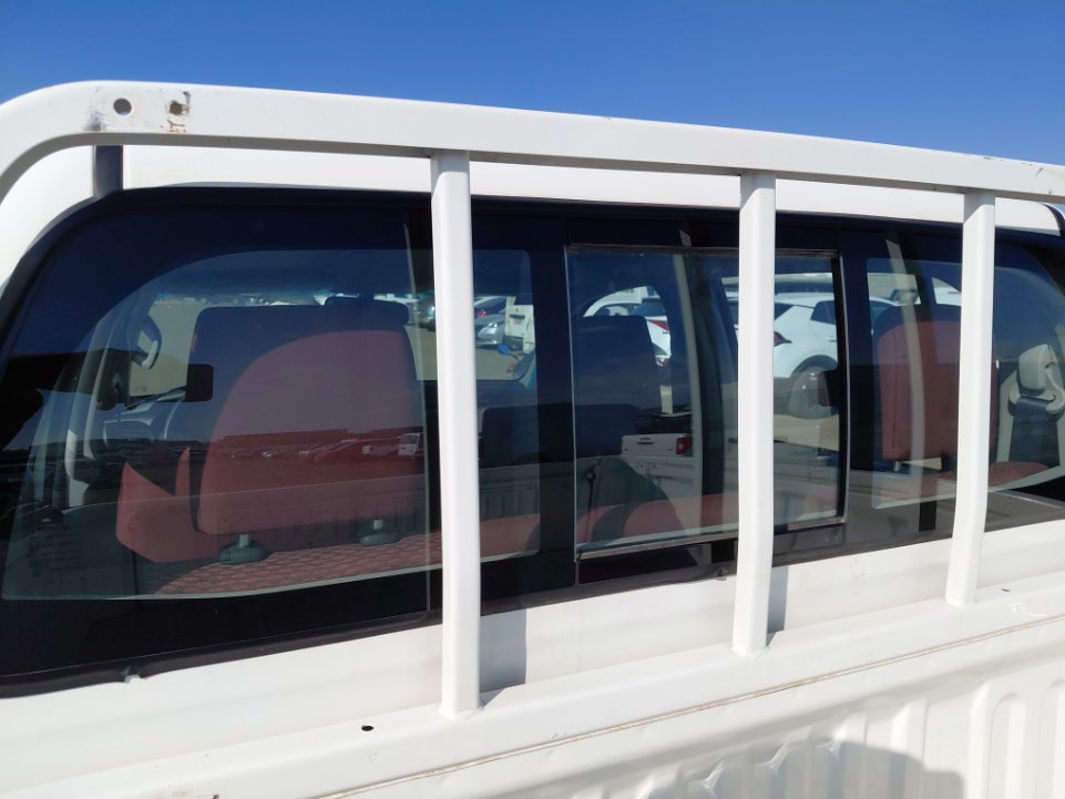 Toyota Hilux 4x4 2023 image