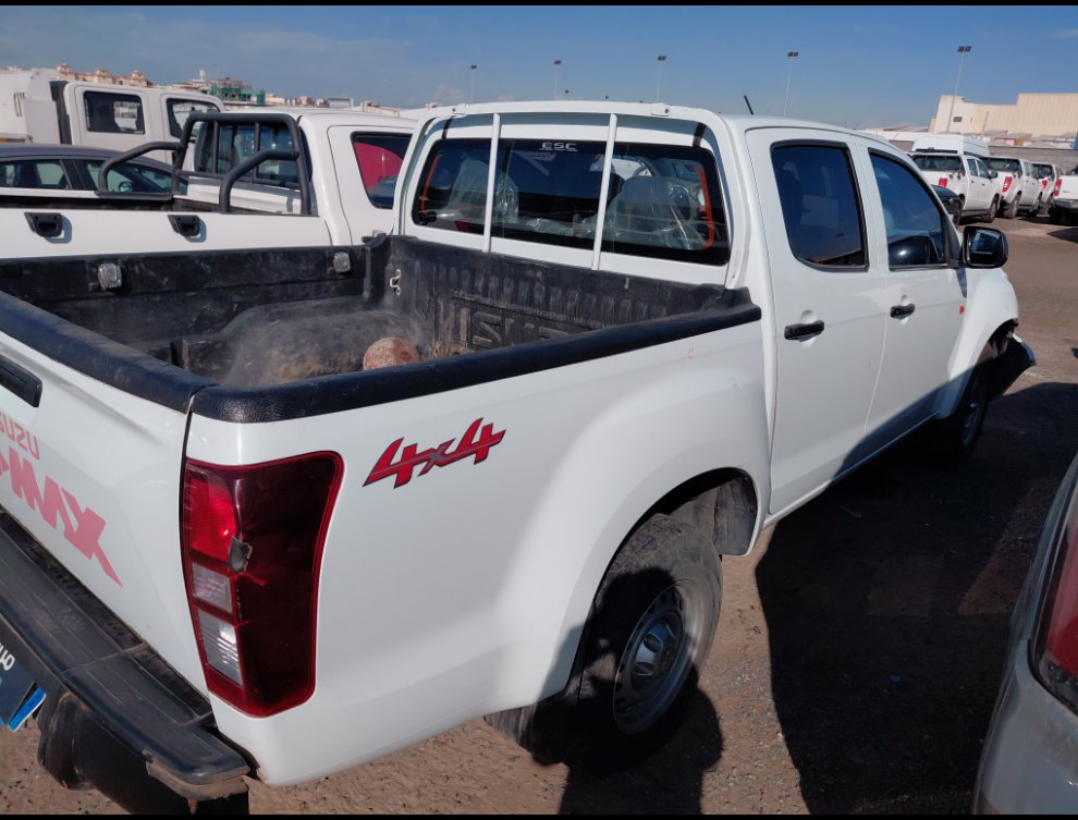 ايسوزو ديماكس 4x4 2024 image