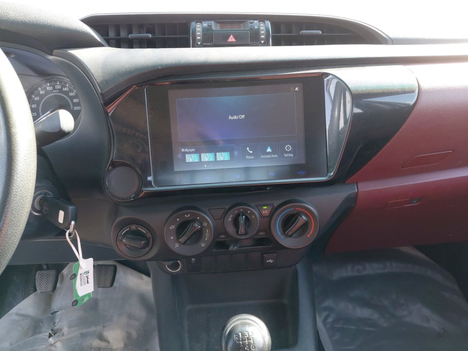 Toyota Hilux 4x4 2024 image