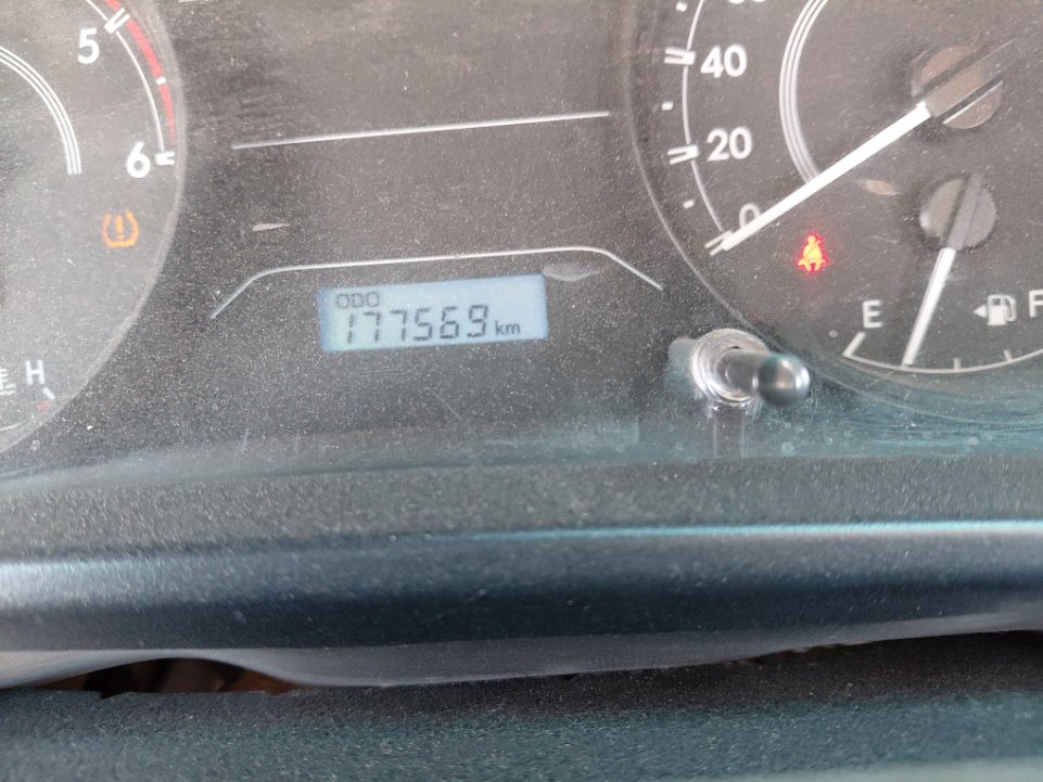 Toyota Hilux 4x4 2024 image