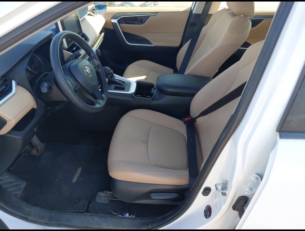 Toyota RAV4  2023 image