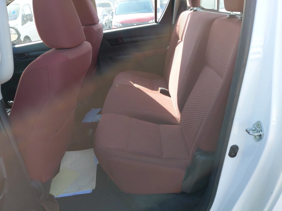 Toyota Hilux 4x4 2023 image