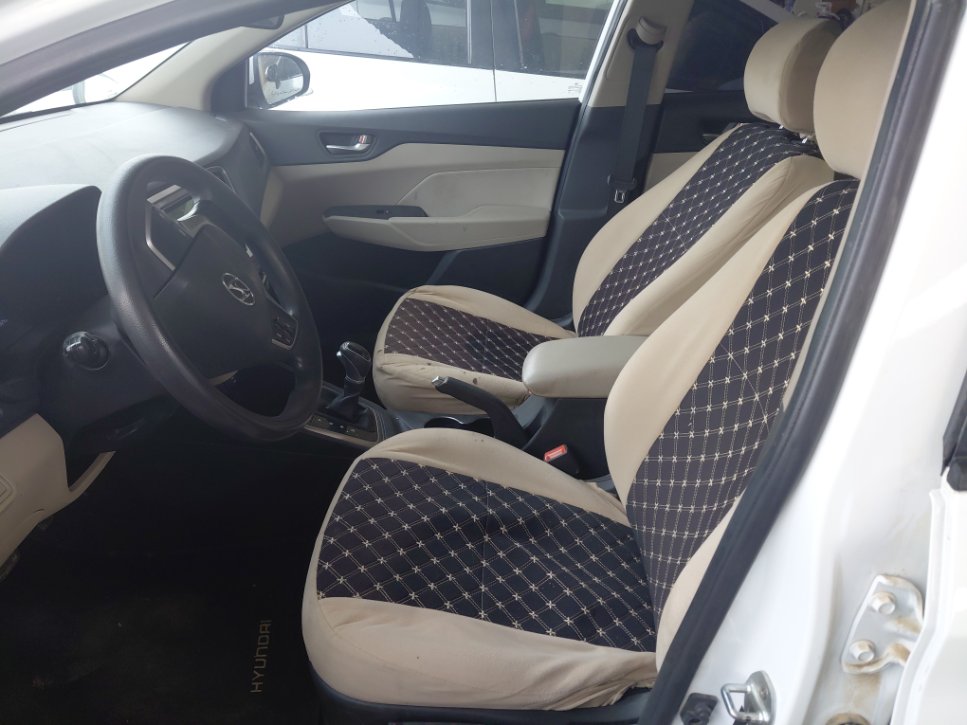 هيونداي أكسنت GL 2020 image