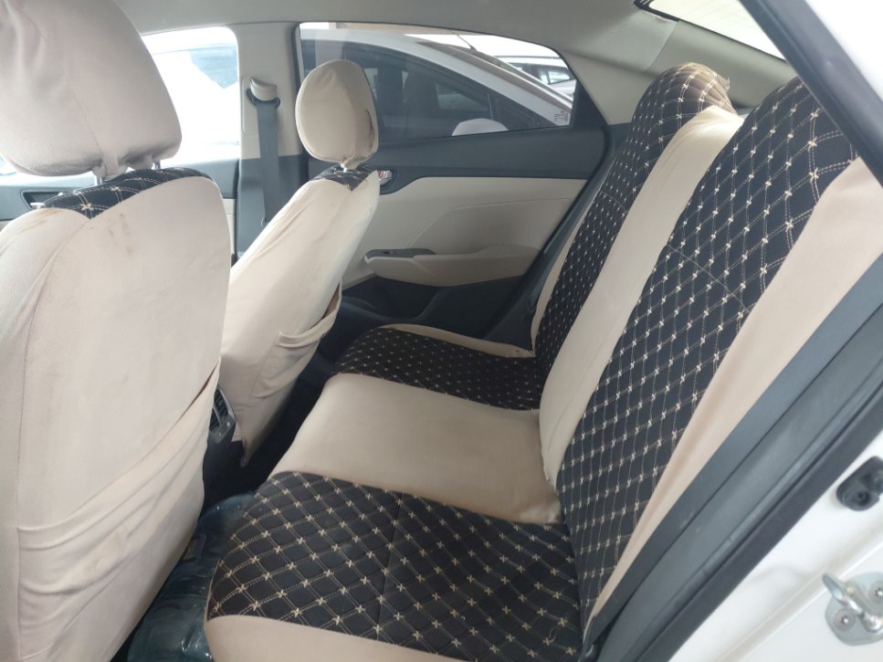 هيونداي أكسنت GL 2020 image